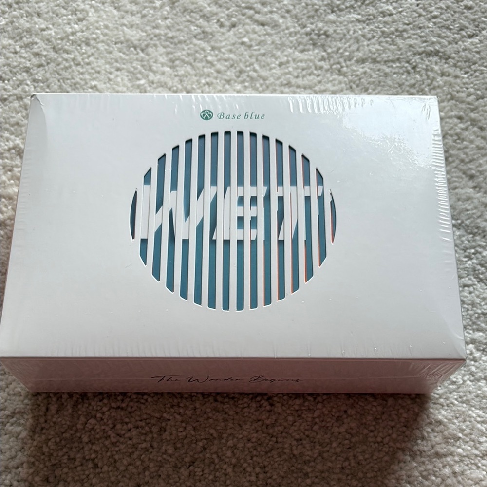 Base Blue Dry and Wet Dual Action Facial Cleansing Wipes - new